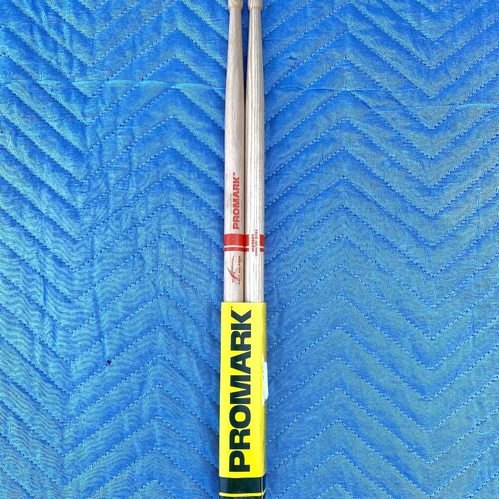 PRO-MARK HICKORY MATT HALPERN Drumsticks 16” L, .630” Dia.